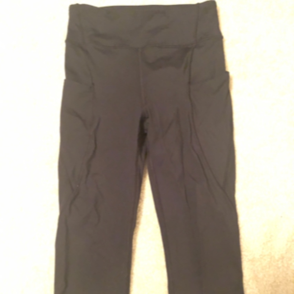 Lululemon "All The Right Places" - GREAT CONDTION